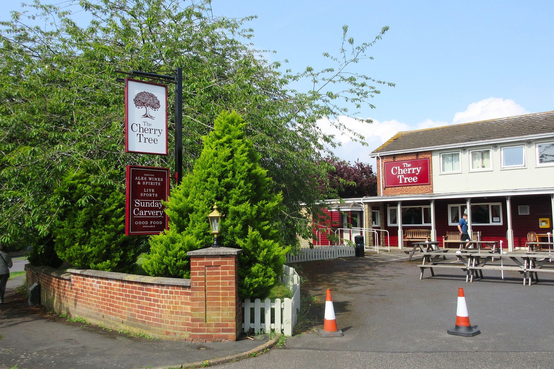 The Cherry Tree Inn